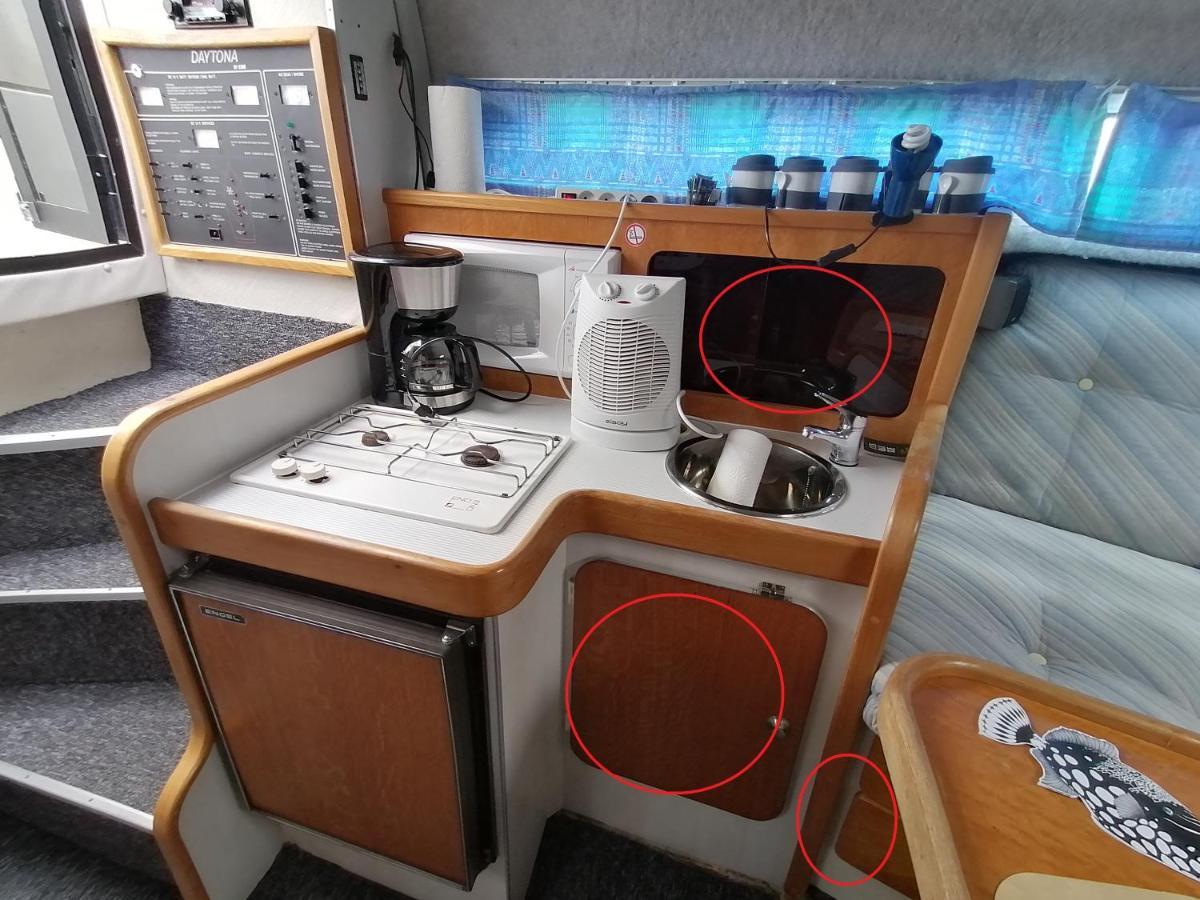 Sejour Insolite Sur Un Yacht. Bateau Hotel A Quai. Ла Рошел Екстериор снимка